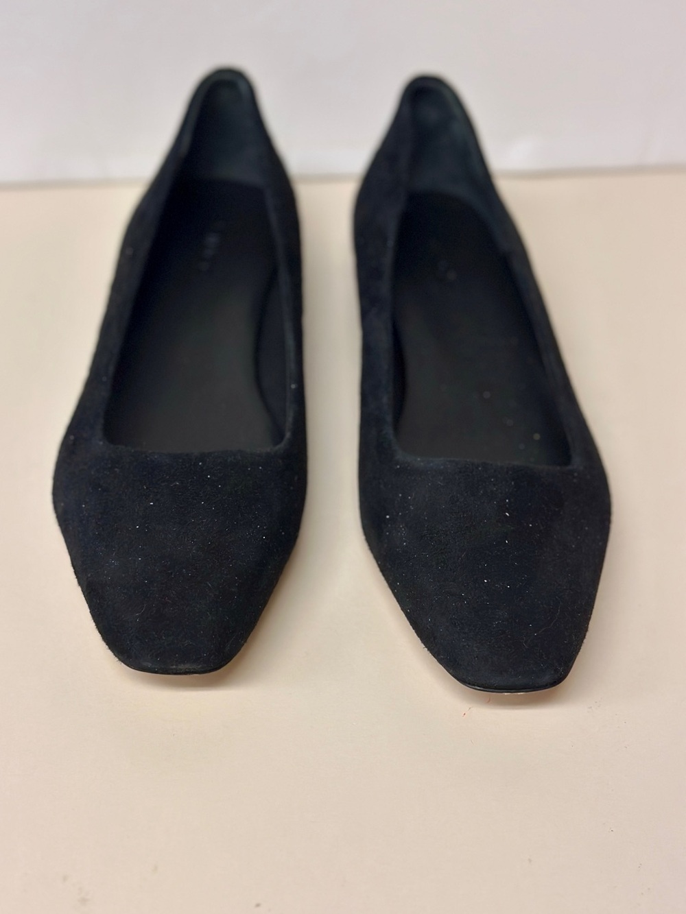 Vince - Vero Cuoio - Black Suede Flats Women’s EU 38 US 7.5